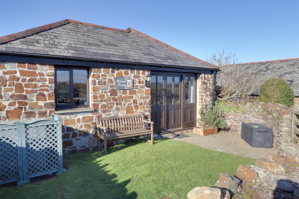 Property photo 2 of 15 2 - Picture No. 13