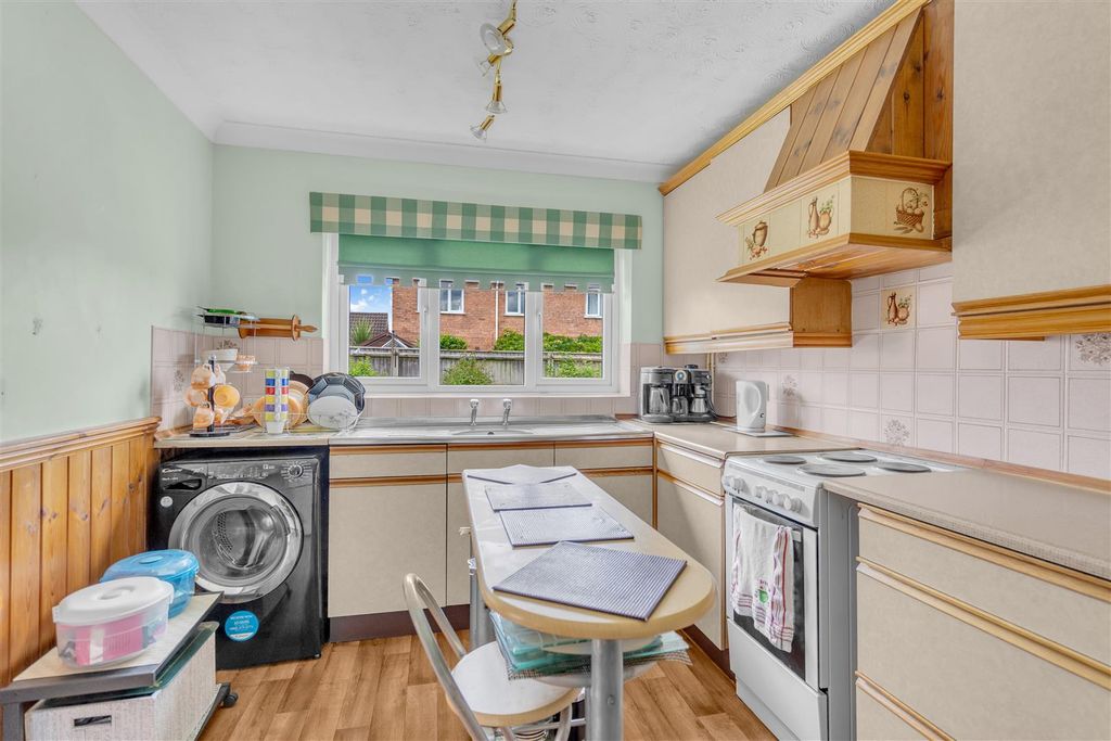 Additional image 15 of 3 bed detached bungalow for saleChadwell Springs, Waltham, Grimsby DN37