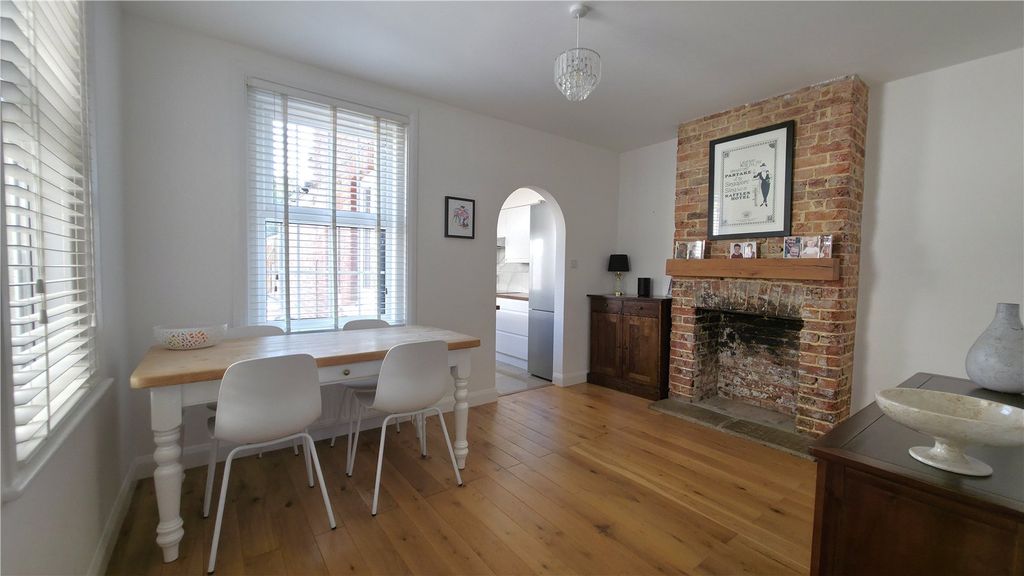 Property photo 3 of 17 Picture No. 07
