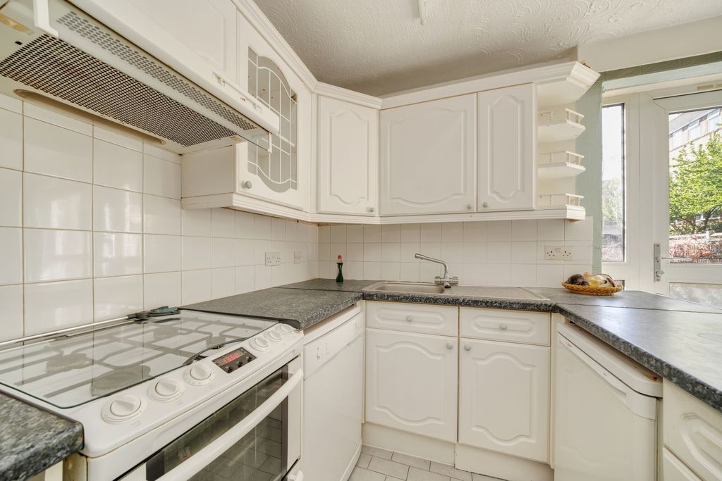 Property photo 3 of 14 Picture No. 04