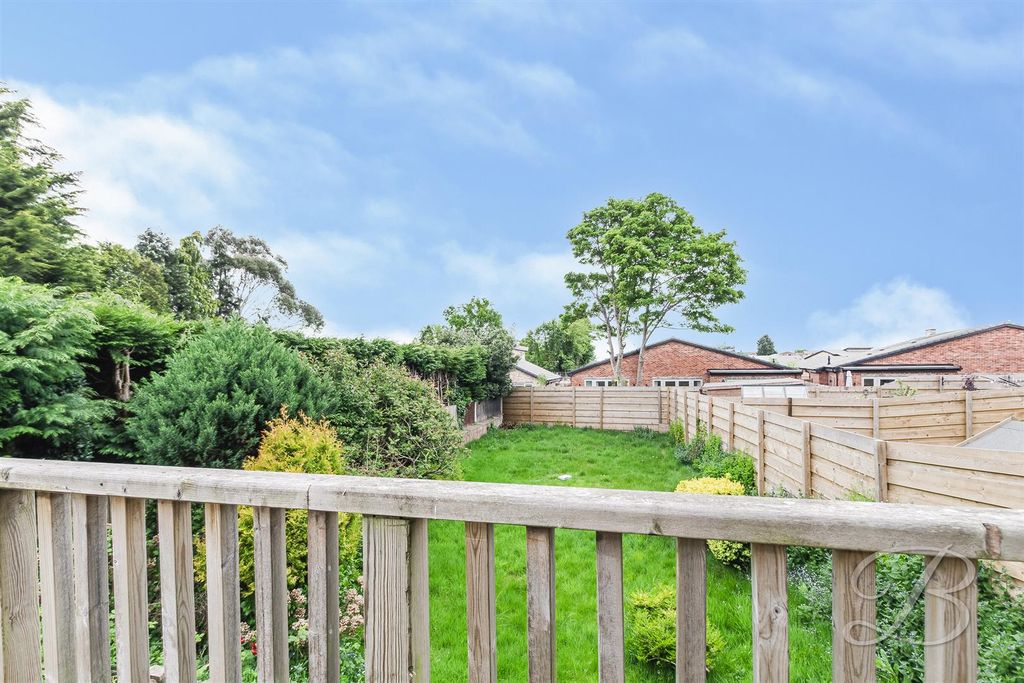 Property photo 3 of 37 Ccltd44.Jpg