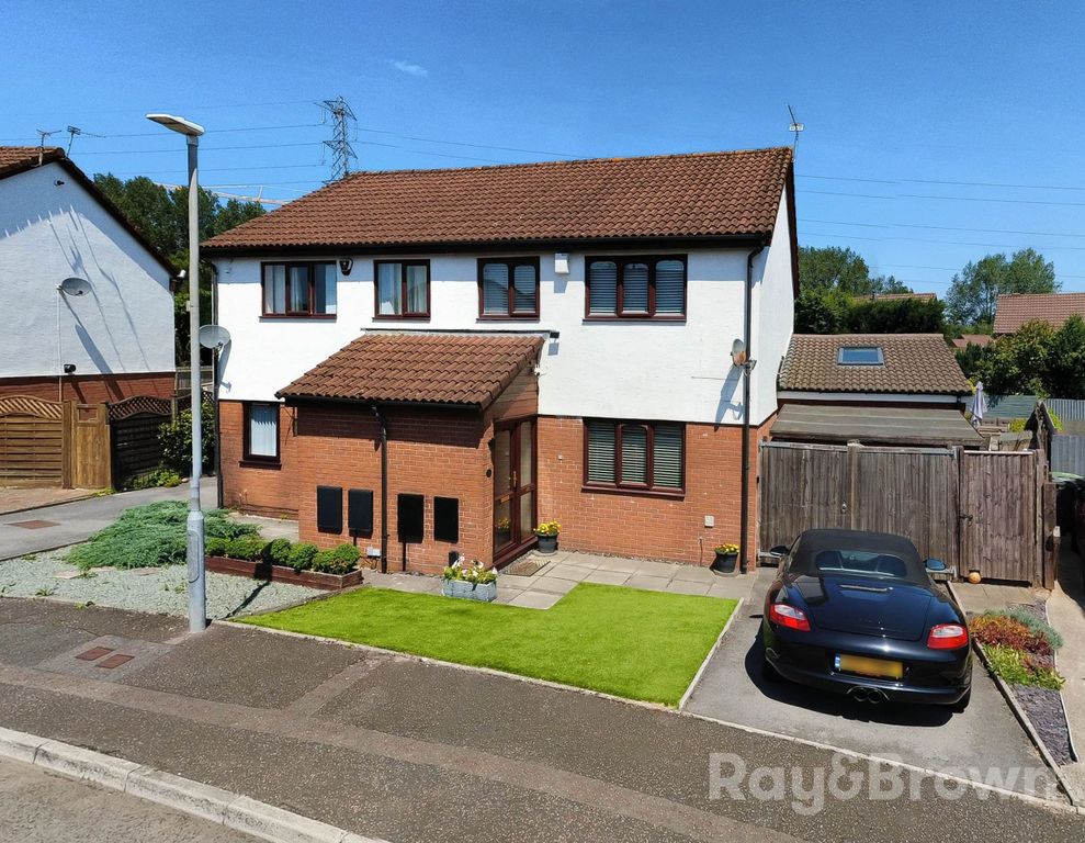 Property photo 1 of 52