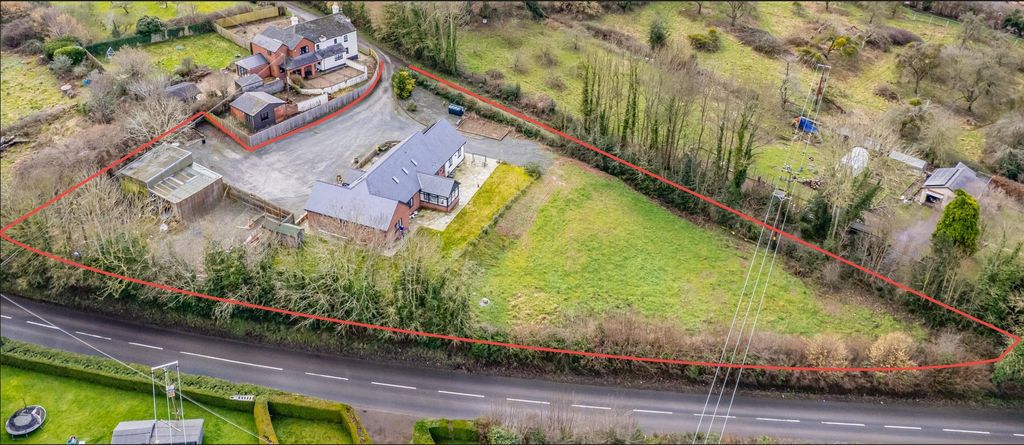 Property photo 3 of 35