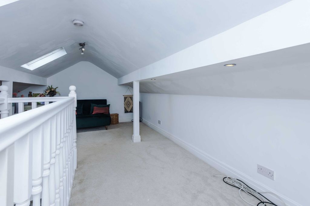 Additional image 21 of 3 bed semi-detached house for saleThelwall New Road, Thelwall WA4
