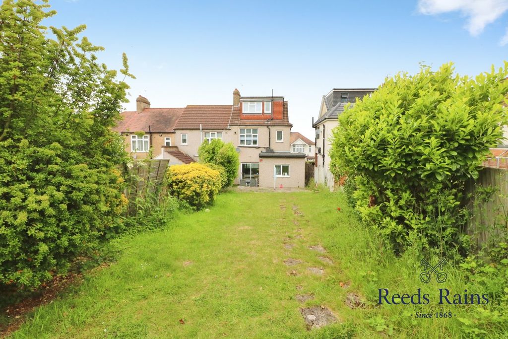 Property photo 2 of 10 Picture No. 04