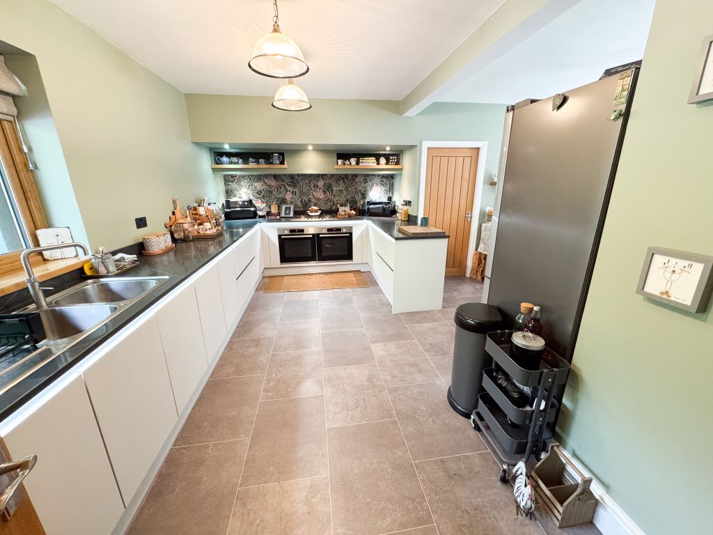 Property photo 2 of 51 Img_2886
