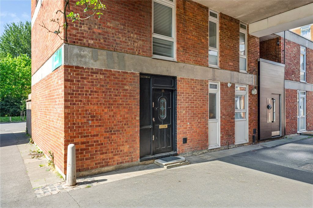 Property photo 1 of 16 Exterior