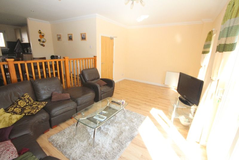 Property photo 2 of 12 Photo 2