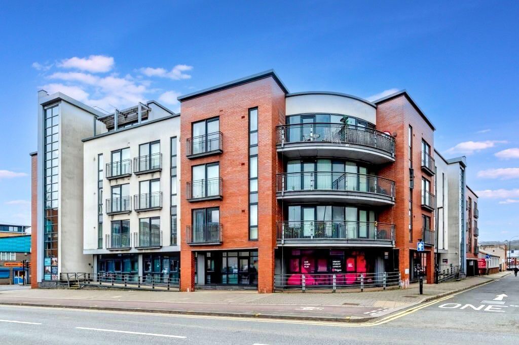 Property photo 1 of 13