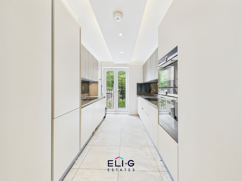 Property photo 2 of 15 Gallery