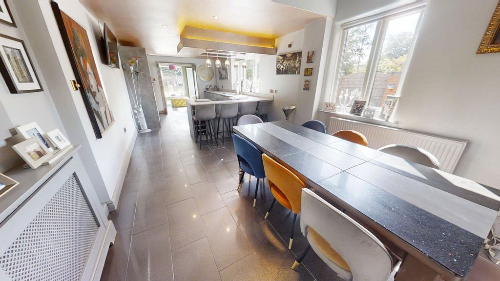 Property photo 2 of 29 Kitchen Diner