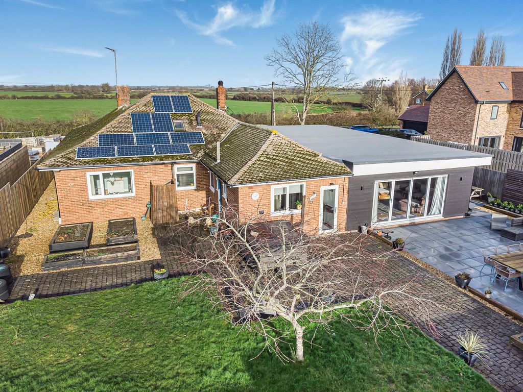 Property photo 1 of 27