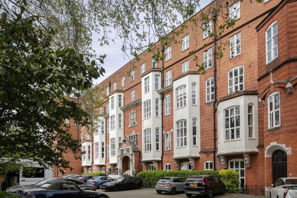 Property photo 2 of 28 3Y6A7096.Jpg