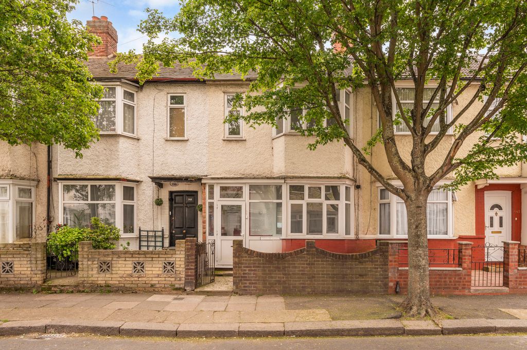 Property photo 2 of 15