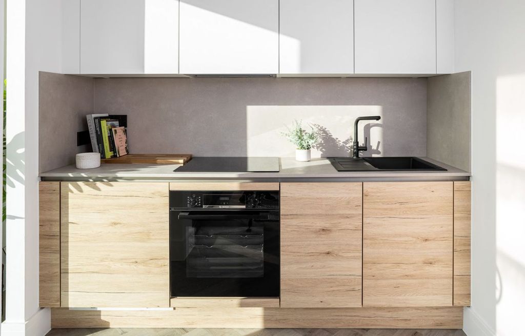 Property photo 3 of 13