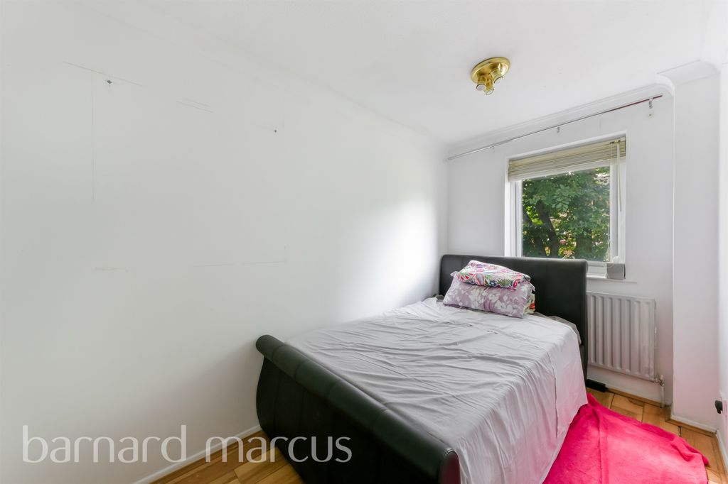 Property photo 3 of 9