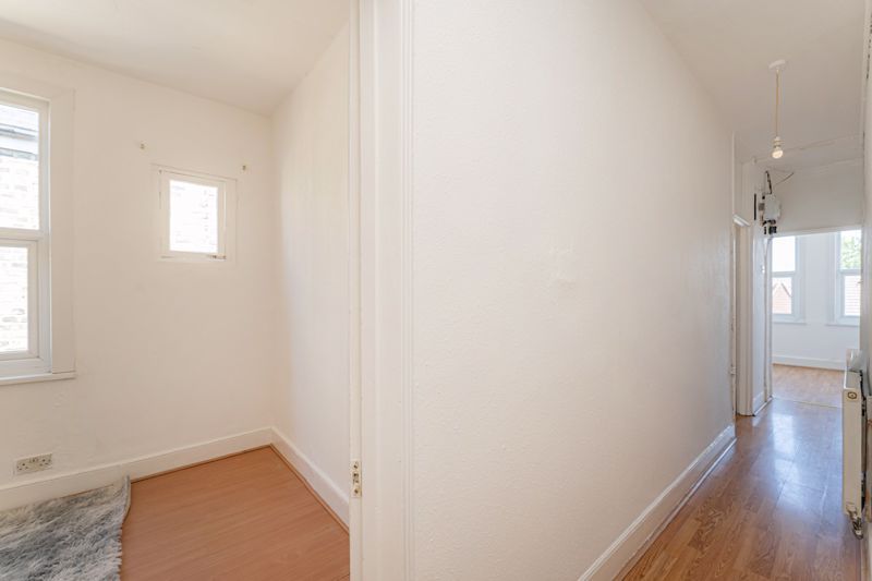 Property photo 3 of 9 Photo 3