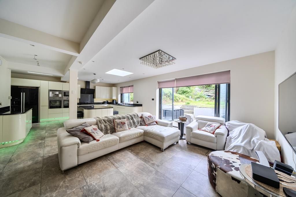 Property photo 2 of 22 Reception Room