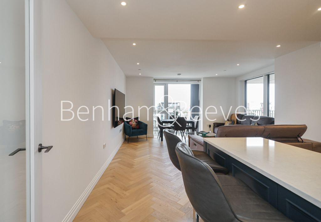 Property photo 3 of 22