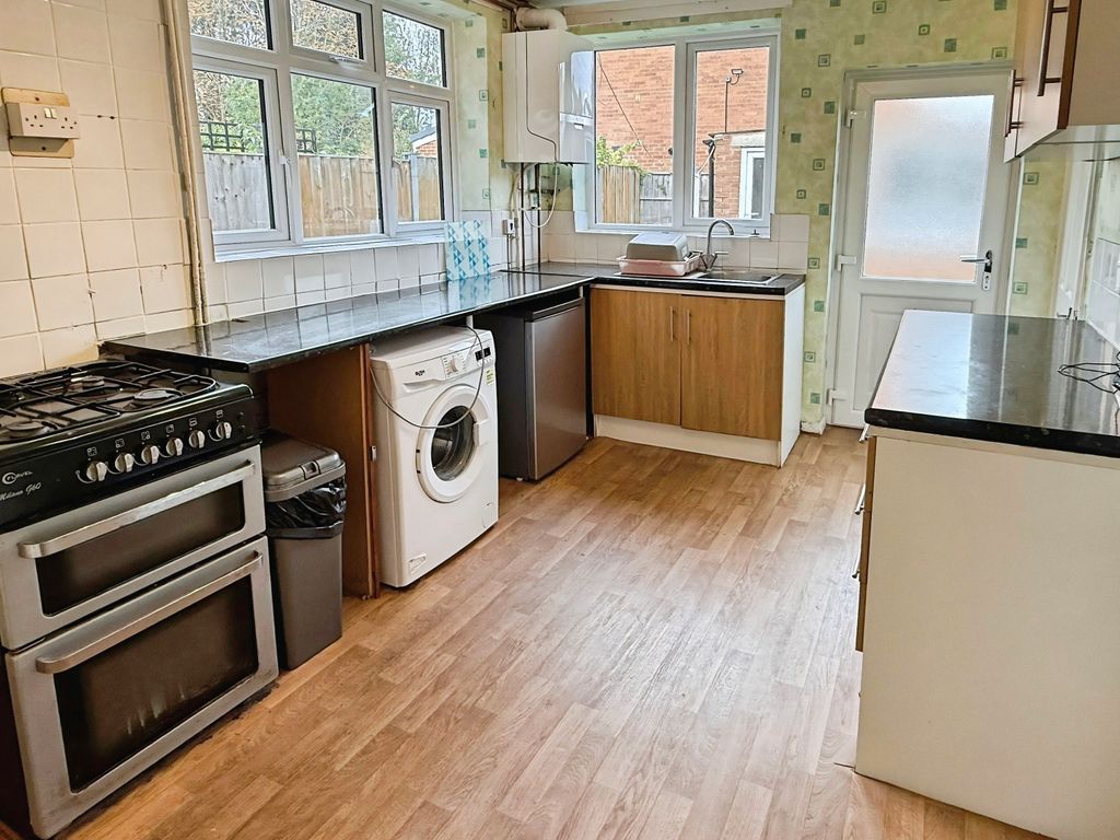 Property photo 2 of 22