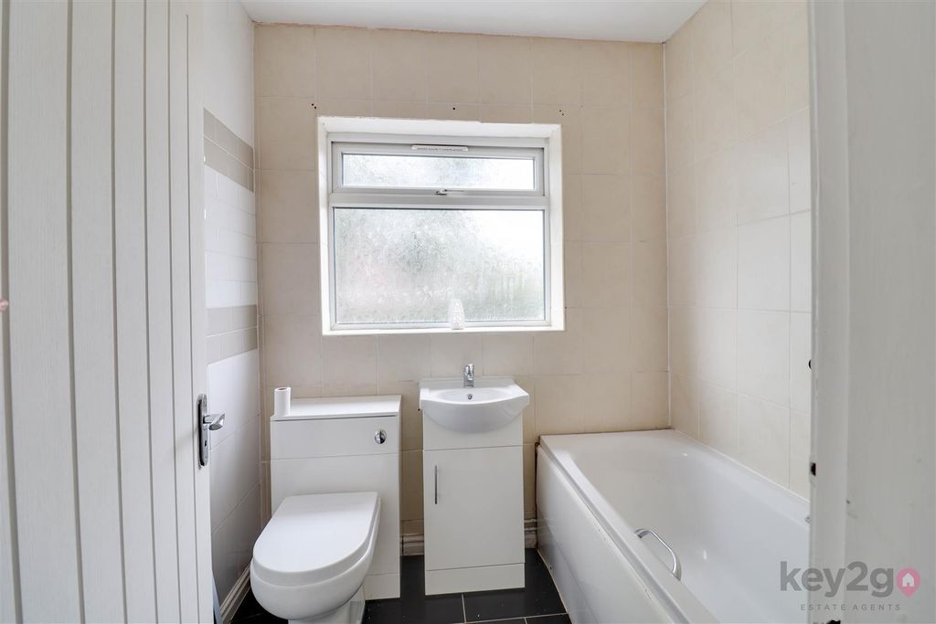 Property photo 3 of 17 Img_6319-Img_6321.Jpg