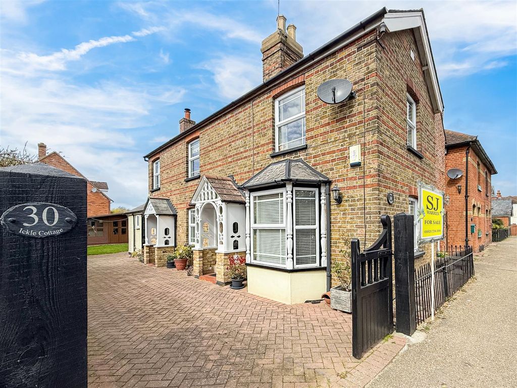 Property photo 1 of 20 Front