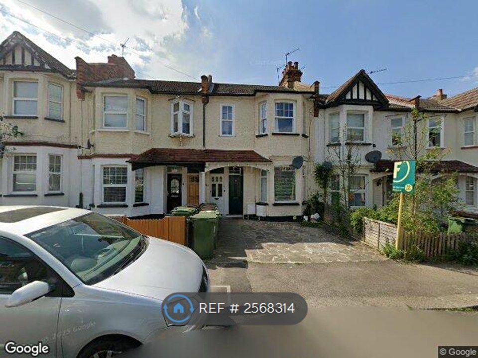 Property photo 1 of 11