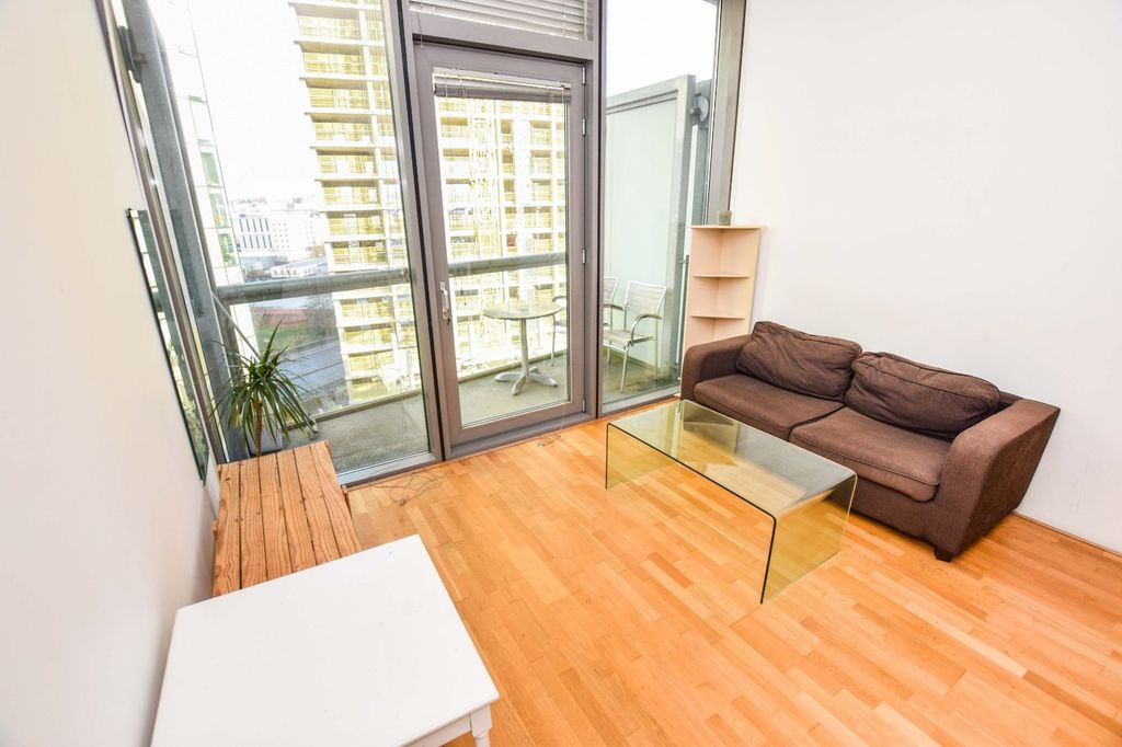 Property photo 1 of 12 Picture No. 25