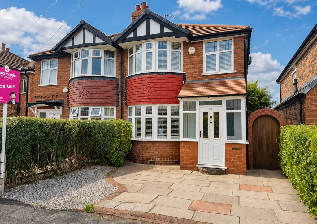 Property photo 1 of 18 5321372