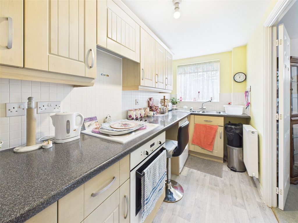 Property photo 3 of 10 Picture No. 04