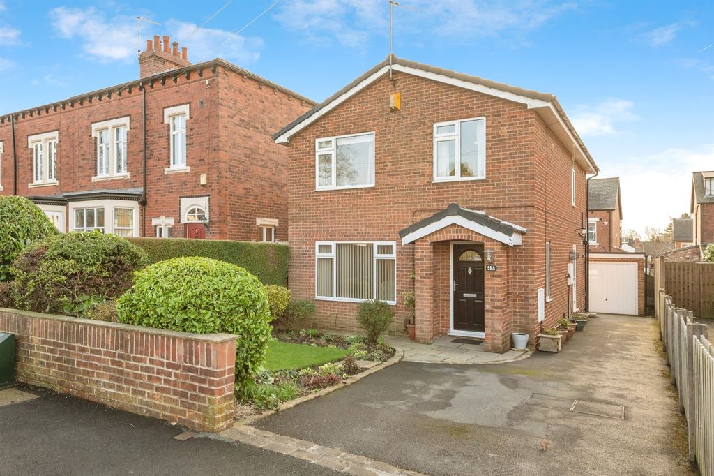 Property photo 1 of 17