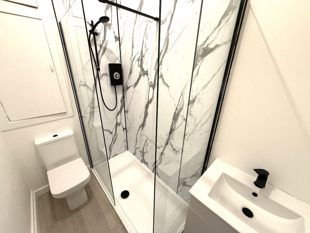 Property photo 3 of 6 Photo 3