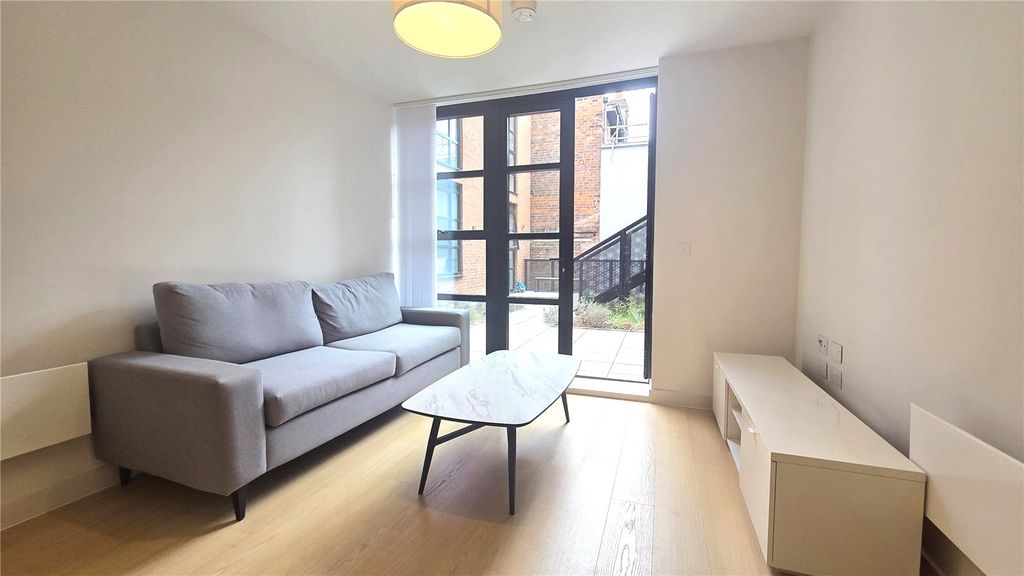 Property photo 2 of 12 Living Space 1