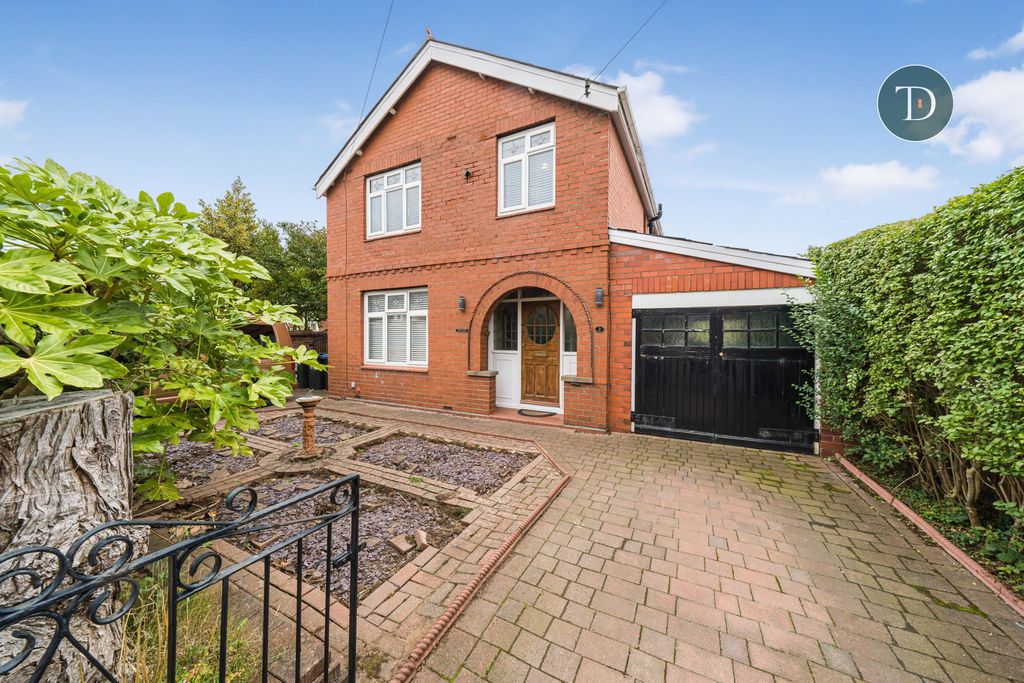 Property photo 1 of 23
