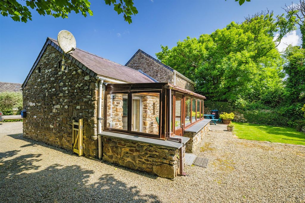 Property photo 1 of 36 Rochgatefarm_June_2048Px_046.Jpg