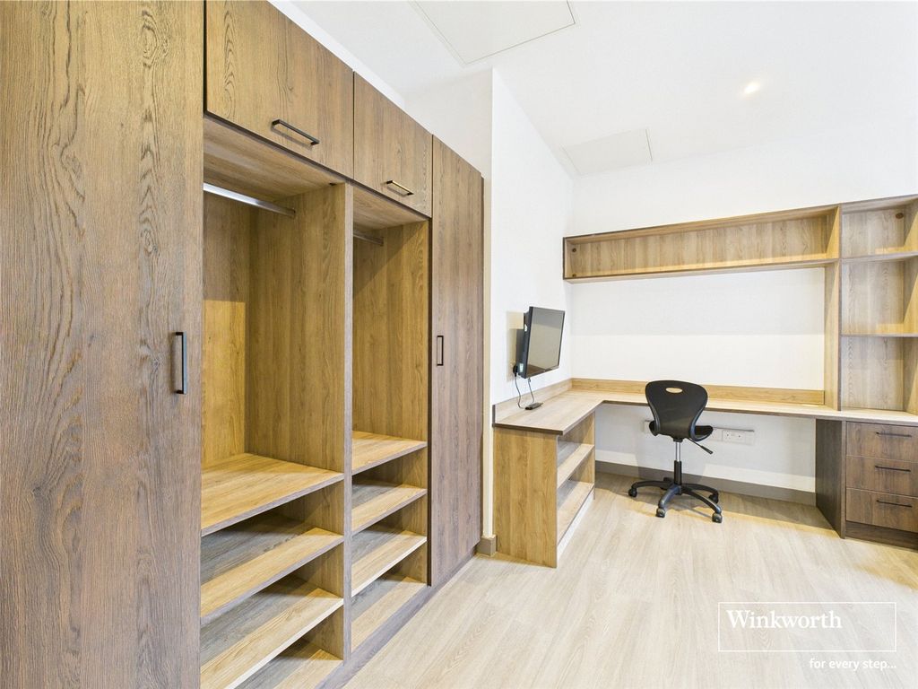 Property photo 3 of 16 Picture No. 04