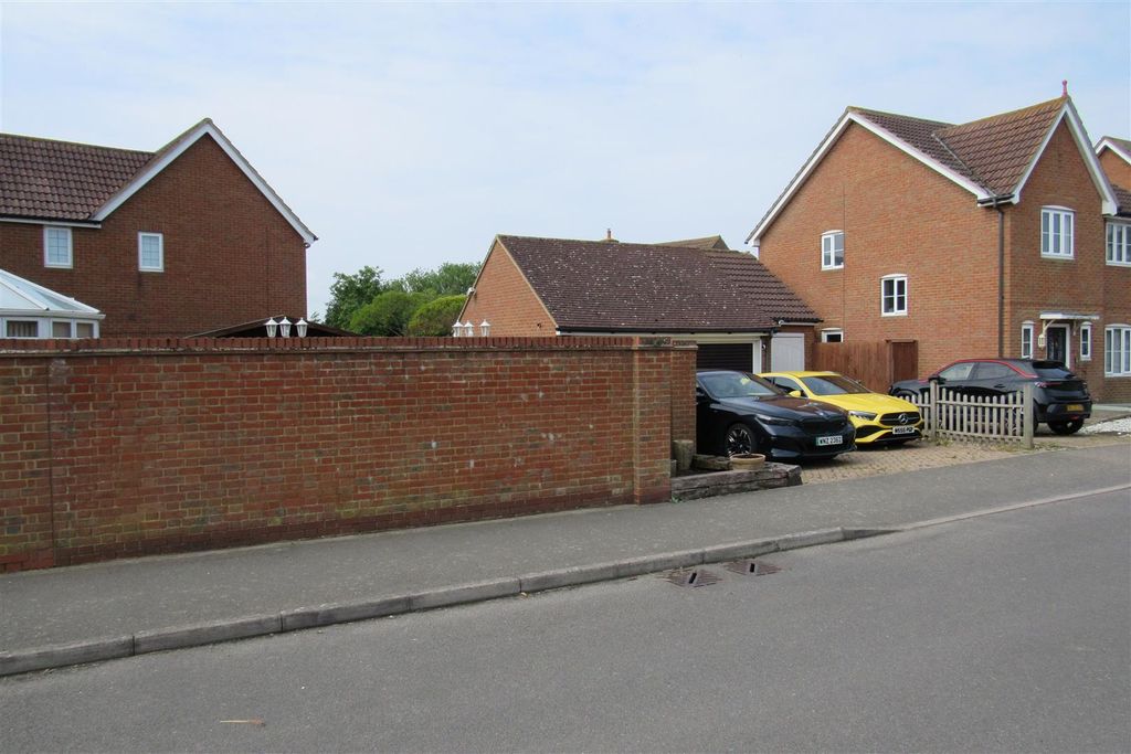 Property photo 3 of 33 Img_9911.Jpg