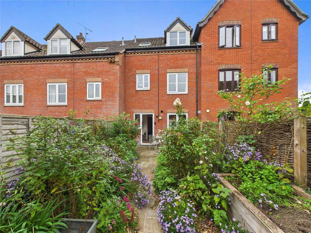 Property photo 1 of 18 Picture No. 27