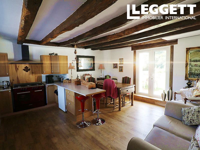 Property photo 2 of 10