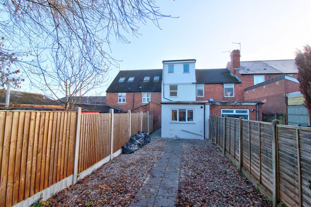 Property photo 2 of 18 Rear