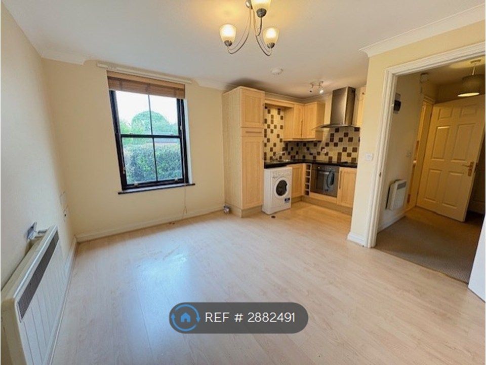 Property photo 2 of 7