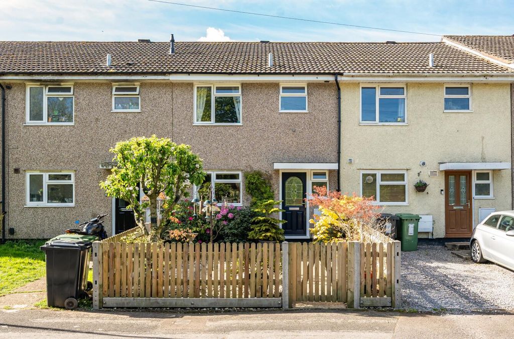 Property photo 1 of 17 Cambridge Drive 17 (7).Jpg