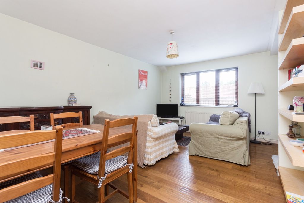 Property photo 3 of 7 Living Area