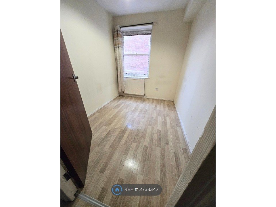 Property photo 3 of 4