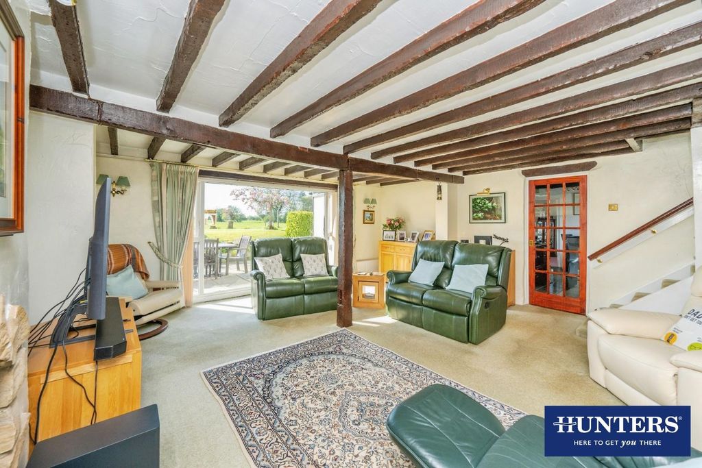 Property photo 3 of 46 Weaverscottage-21.Jpg