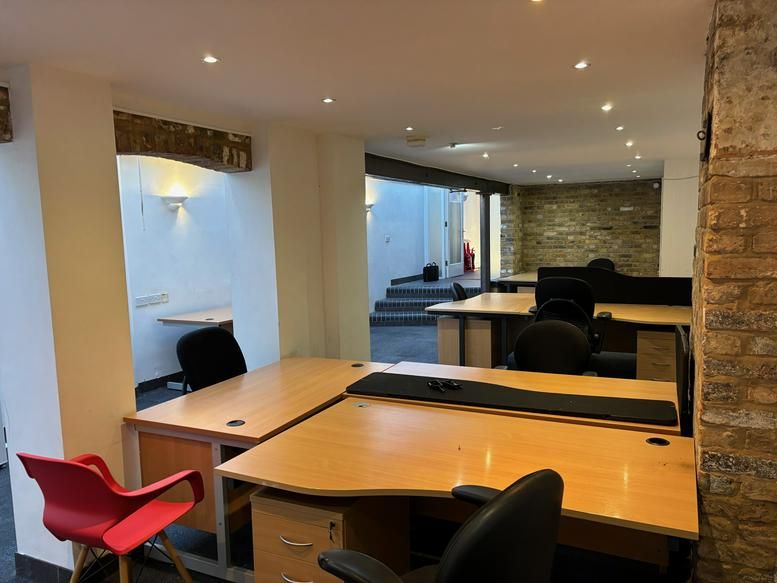 Property photo 2 of 8