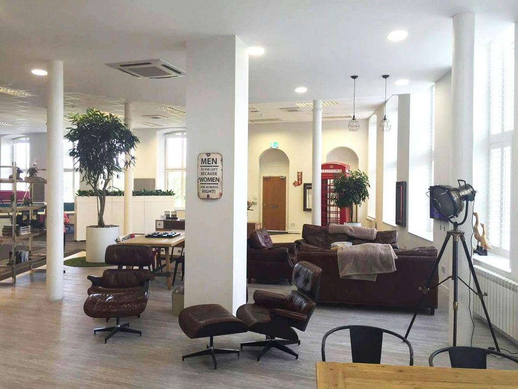 Property photo 3 of 4 13405470_10154898452444307_326472252_O.Jpg