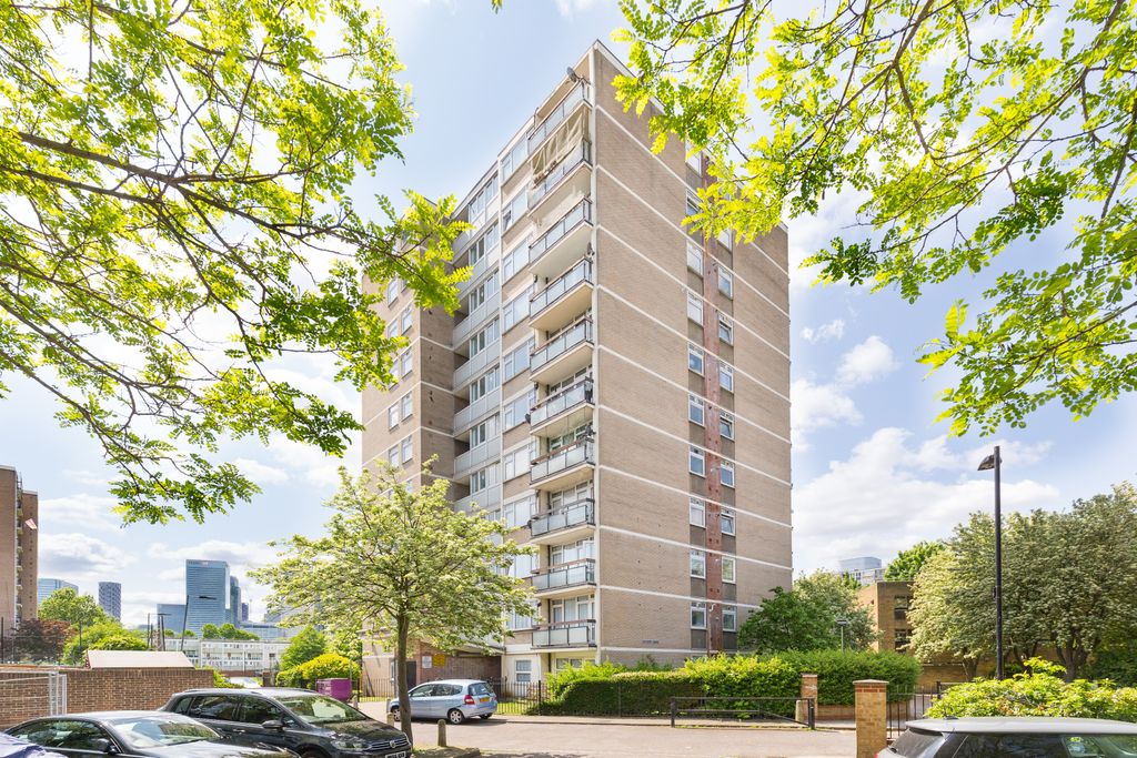 Property photo 1 of 1 22 Salisbury House, Hobday Street, Poplar, E14 6Ay