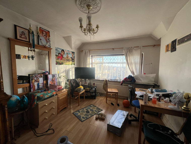 Property photo 2 of 6