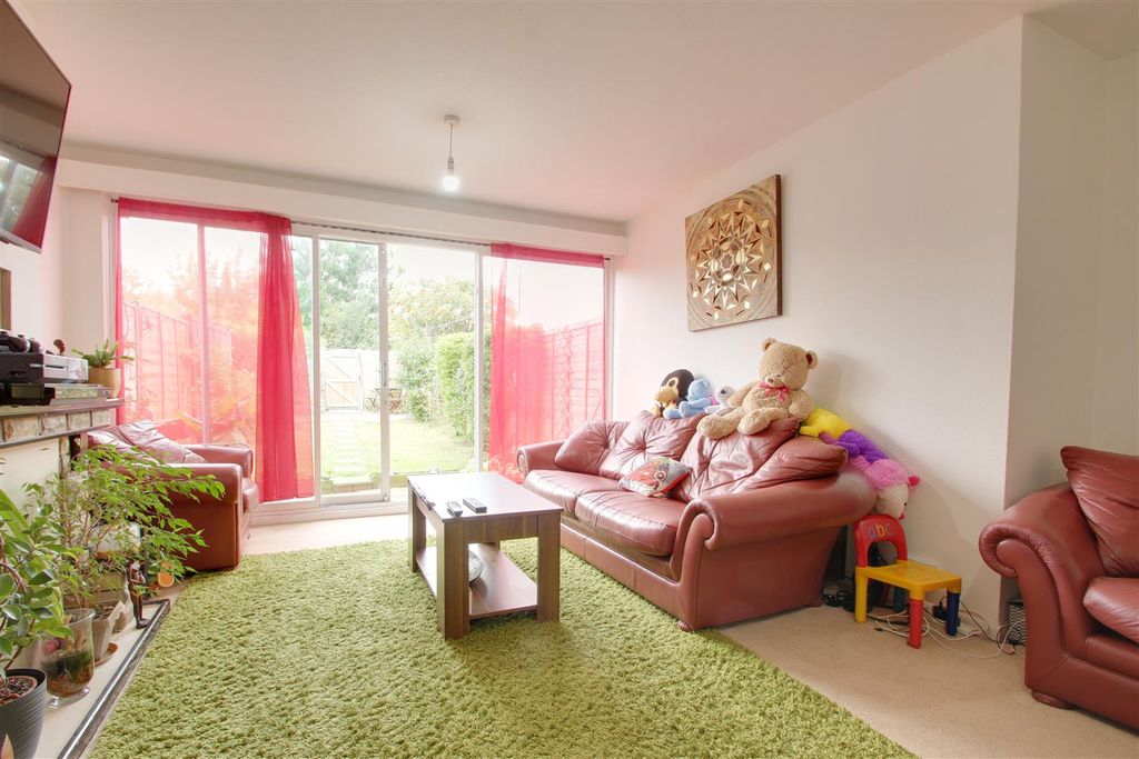 Property photo 3 of 13 Img_3043-Img_3045.Jpg